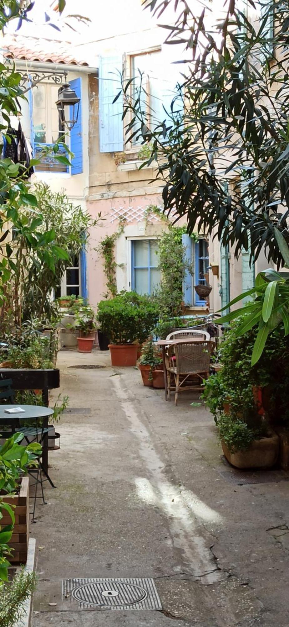 L'Appartement De La Roquette Centre Historique Арл Екстериор снимка
