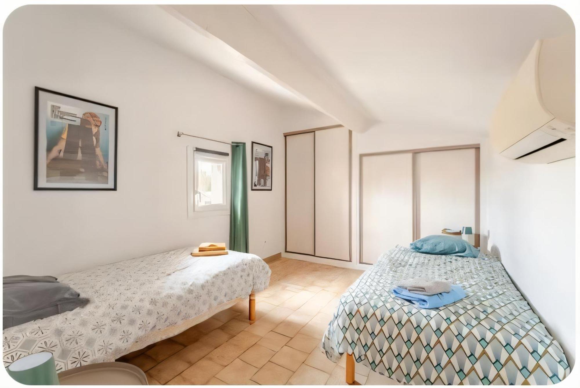 L'Appartement De La Roquette Centre Historique Арл Екстериор снимка